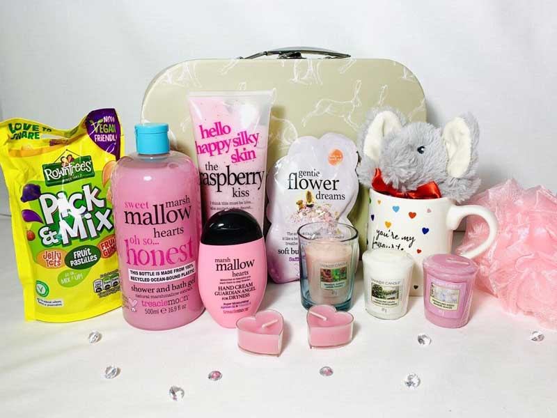 Personalised Vegan Hamper Treaclemoon Marshmallow Hearts
